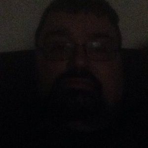 Meet your Posher, Dennis